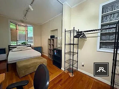 12 Euston St #1 — Photo 8