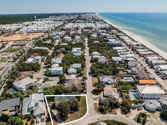 3rd image of 9 Walton Buena Vista Dr