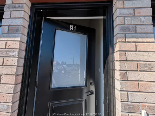 24254 Winter Line Rd, Chatham Kent, ON