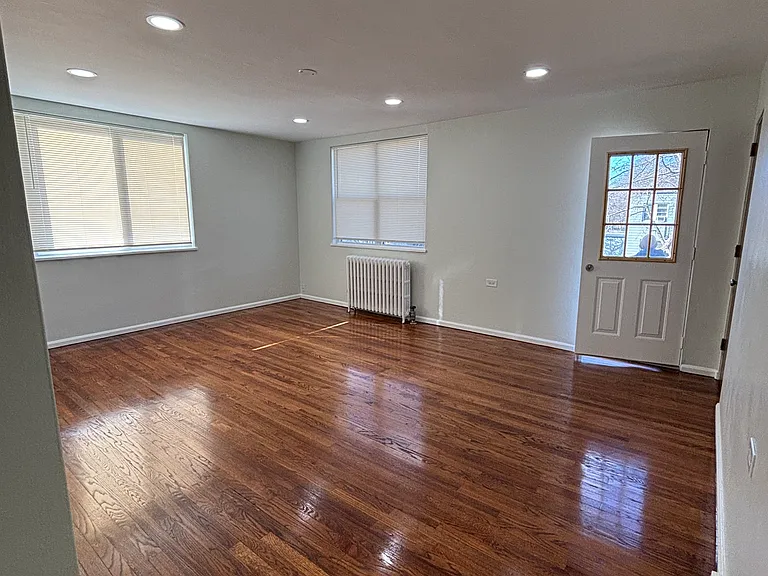 62 Farragut Rd #62 — Photo 6