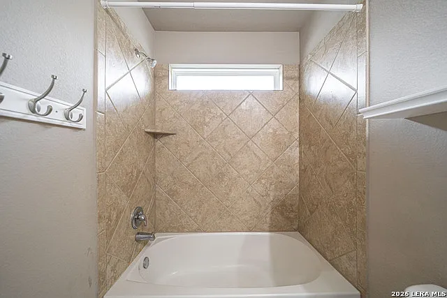 12911 Brewster Ml — Photo 38