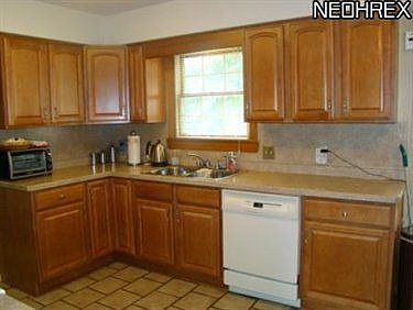 4th image of 18639 Bishop Ln