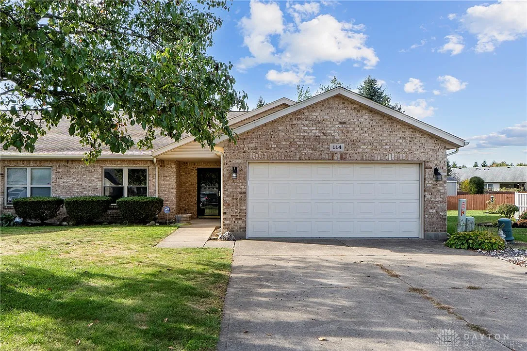 114 Brumbaugh Ct photo 1
