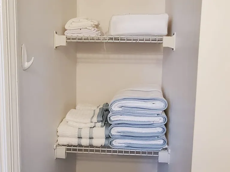 Linen Closet towels/sheets included