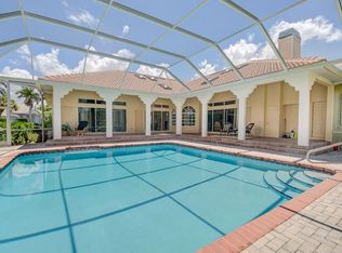 16248 Forest Oaks Dr, Fort Myers, FL 33908