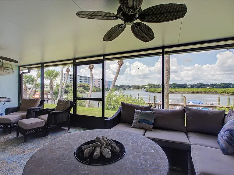 58 Sabal Cay Ct — Photo 2