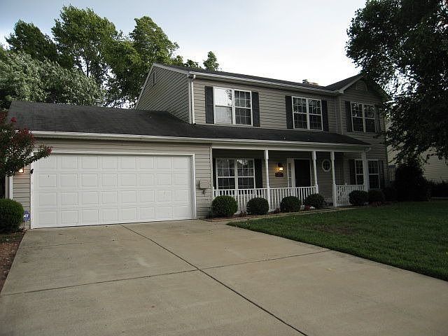 1st image of 333 Peach Tree Cres