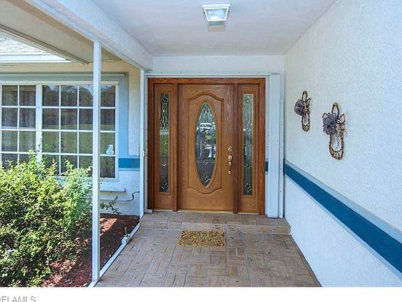 3rd image of 8223 W Jamestown Cir