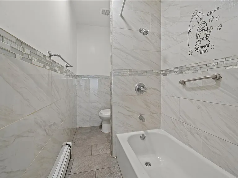 1311 Balcom Ave #2 — Photo 7