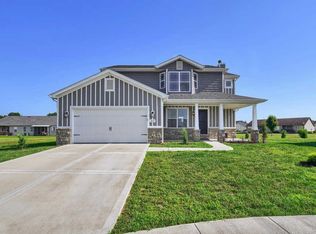 212 Gabrielle Cir, Bethalto, IL 62010