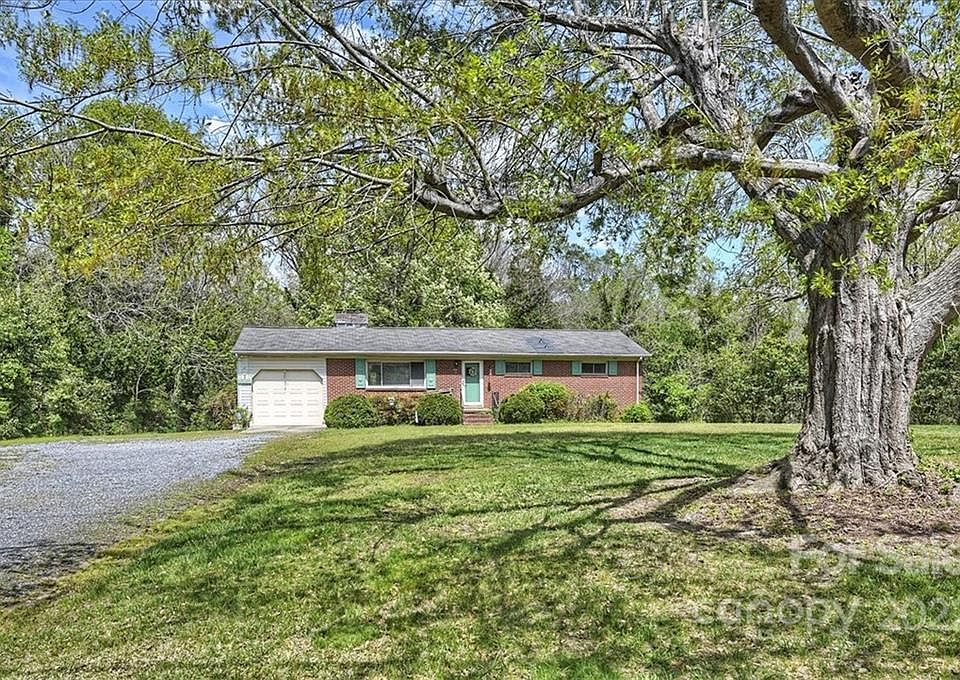1st image of 8944 McClure Cir