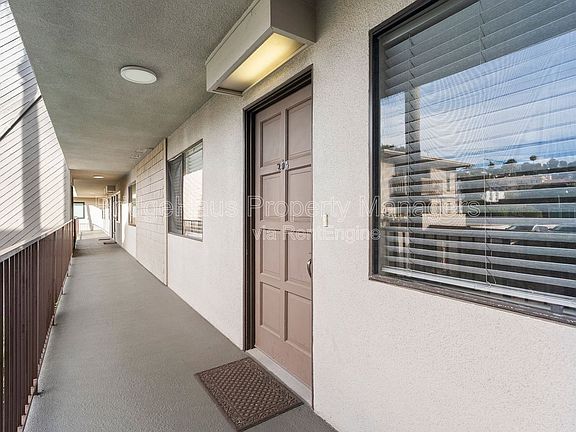 5th image of 5750 Friars Rd APT 204