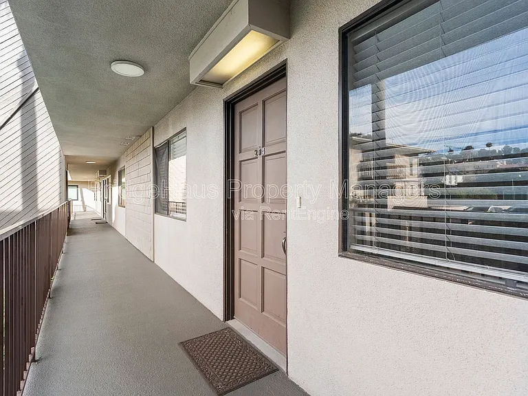 5750 Friars Rd #204 — Photo 5