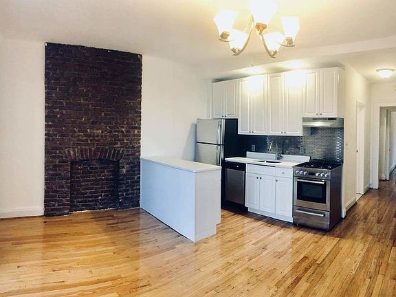 4th image of 386 9th St #4