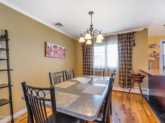 4th image of 1429 Cecily Dr