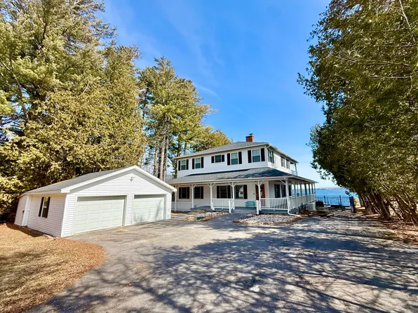 266 Smith Dr, Plattsburgh, NY 12901