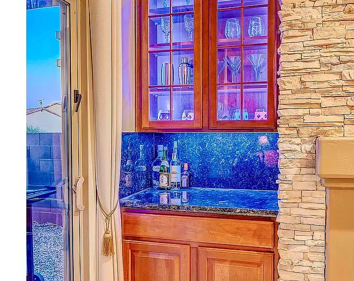 133 E Placita Lago Bello — Photo 13