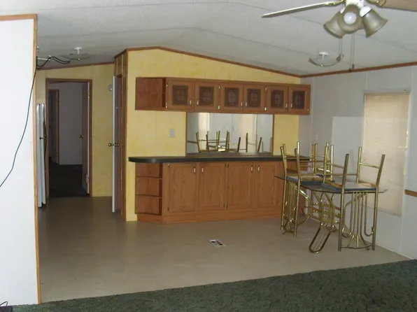 114 Cobb St, Saint Marys, GA 31558