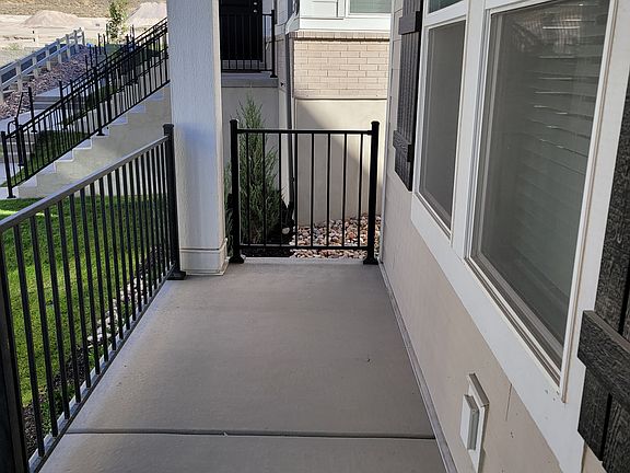 4th image of 732 N Danverse Dr #732