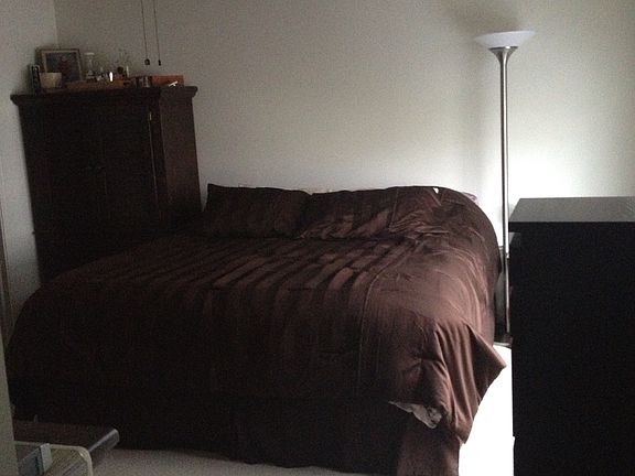 Master Bedroom w/ King Size 