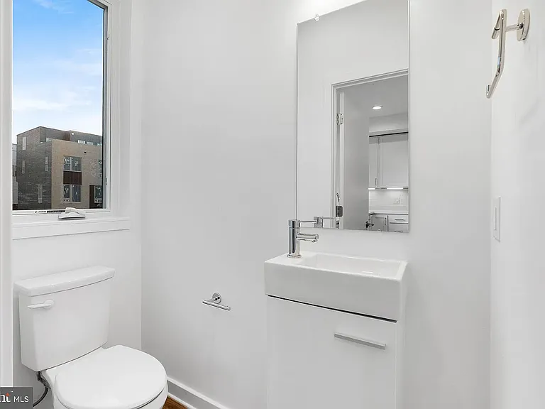 3036 S Northbank Pl — Photo 15