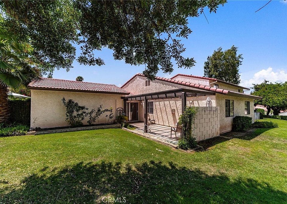 1st image of 607 E Palm Ave