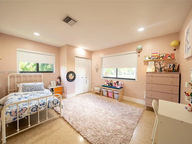 17901 SW 92nd Ct — Photo 26