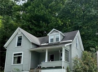 530 Electric St, New Castle, PA 16101