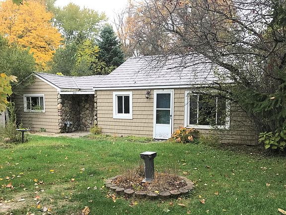 2nd image of 6201 Towar Ave