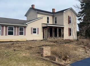 8437 Pleasant Valley Rd, Camden, OH 45311