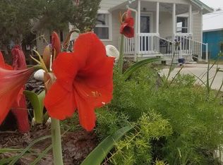 234 3rd St, Cedar Key, FL 32625