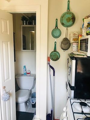 5th image of 412 9th St #4R