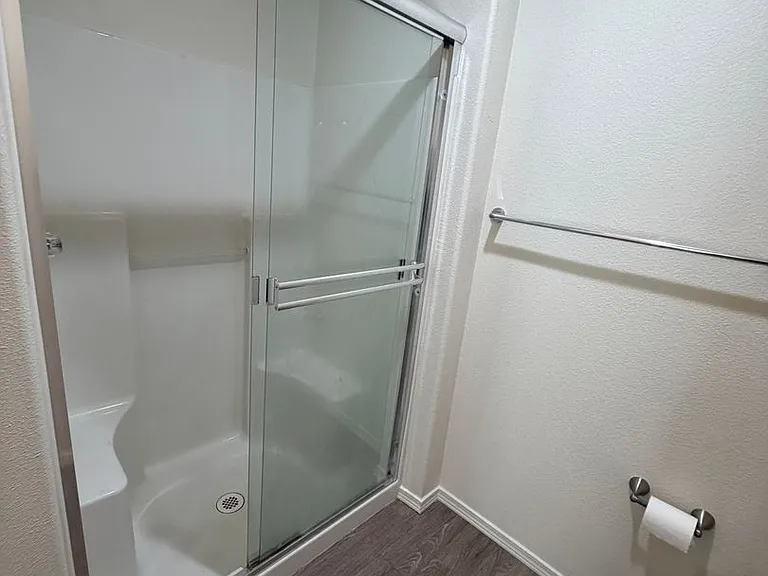 4905 Montague Ln — Photo 23
