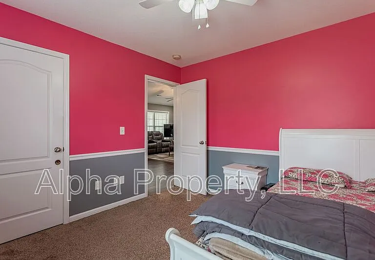 105 Herndon Ct — Photo 17