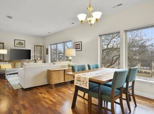 Hilldale Row, Madison, WI 53705