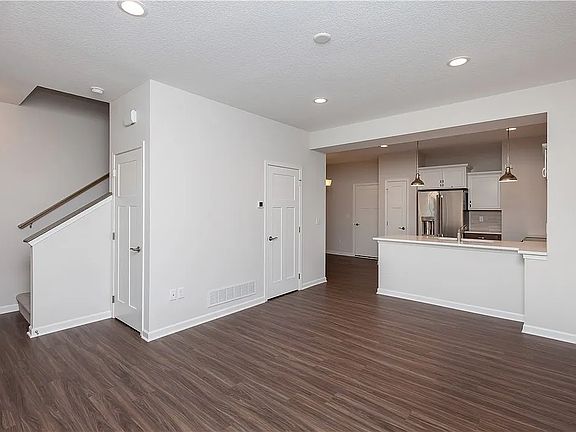 4th image of 1257 S 91st St