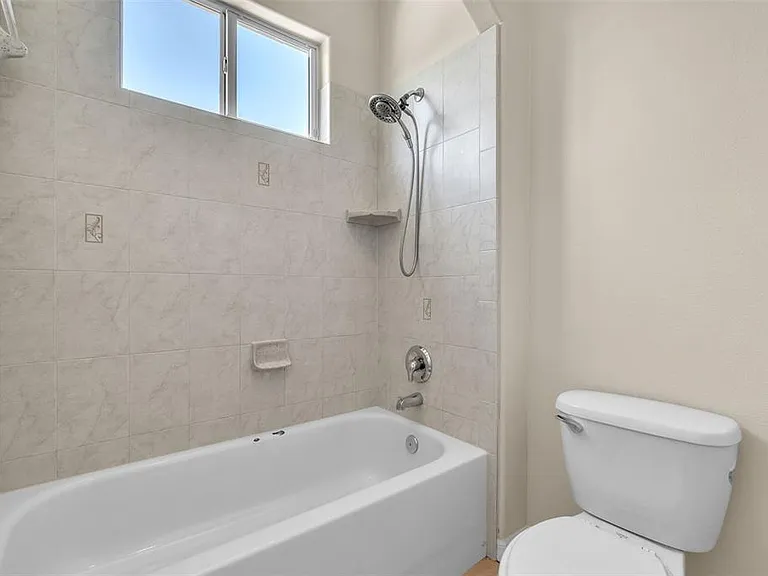 4617 Patricia Ann Ct — Photo 23