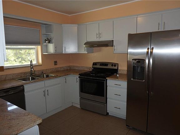 4th image of 3329 27th St W