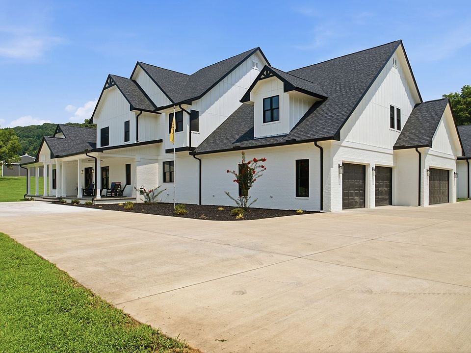 1st image of 150 Scenic Cir