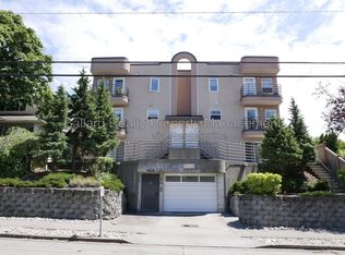 3216 14th Ave W APT 202, Seattle, WA 98119