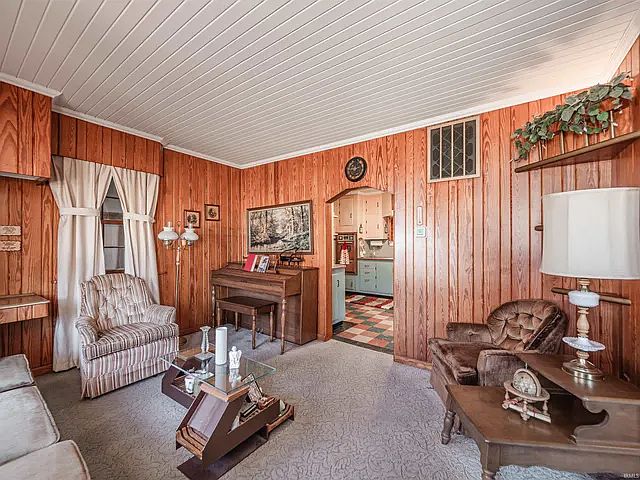 1st image of 25 Shelby Dr #2