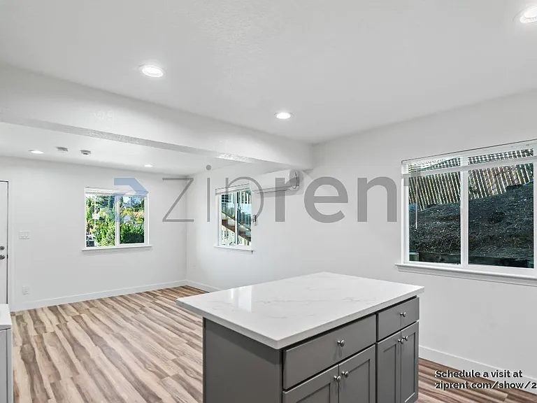 10806 Hubbard Way #A — Photo 11