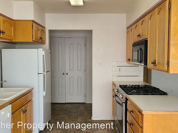5th image of 12205 N Freya St #10436434