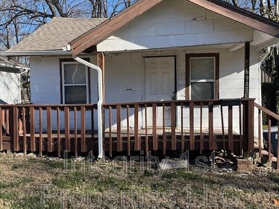 2nd image of 6915 Agnes Ave