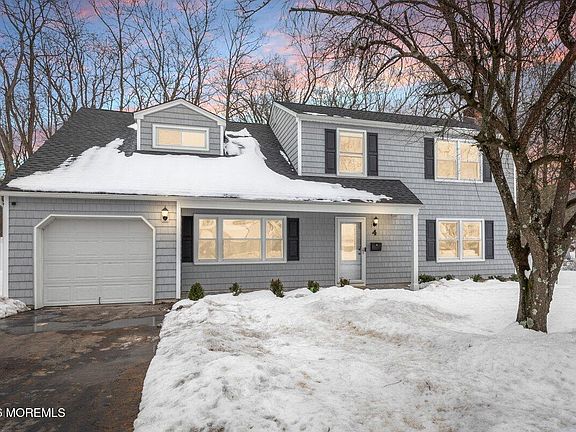 2nd image of 4 Templer Way