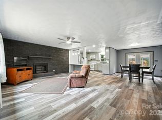 4967 Sugar Loaf Rd, Morganton, NC 28655