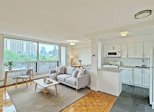 666 Spadina Ave #903 Photo 1