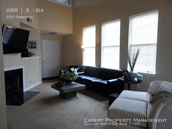 2nd image of 200 Forest Hill Dr