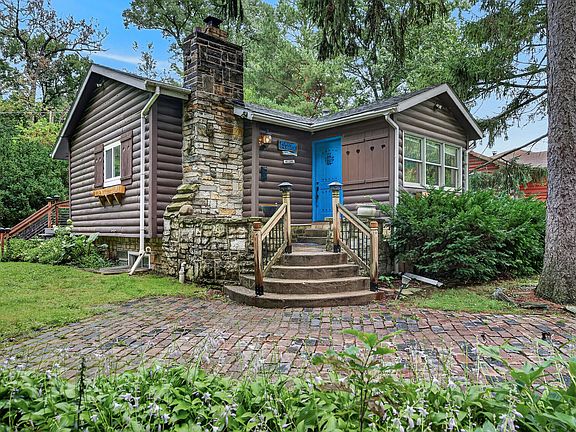 3rd image of 27686 W Rowe Ave