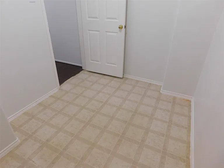 19130 Yaupon Ranch Dr — Photo 28